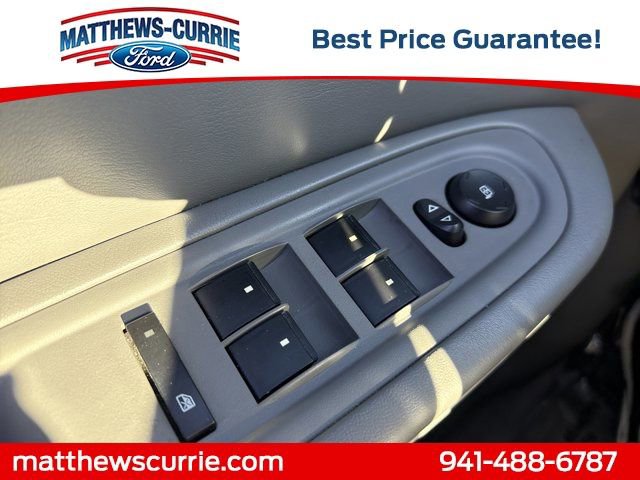 Used 2016 Chevrolet Traverse LT image 23