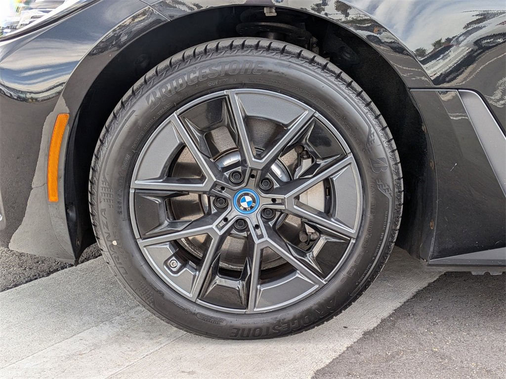 Certified 2023 BMW i4 eDrive35 image 30