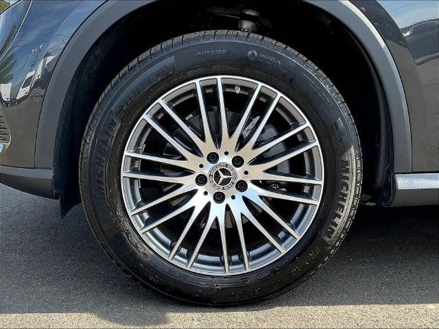 Used 2026 Mercedes-Benz GLC 300 4MATIC image 36
