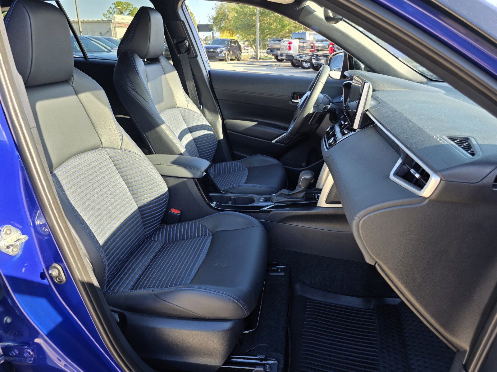 Used 2024 Toyota Corolla Cross S w/ Convenience Package AWD/4WD image 14