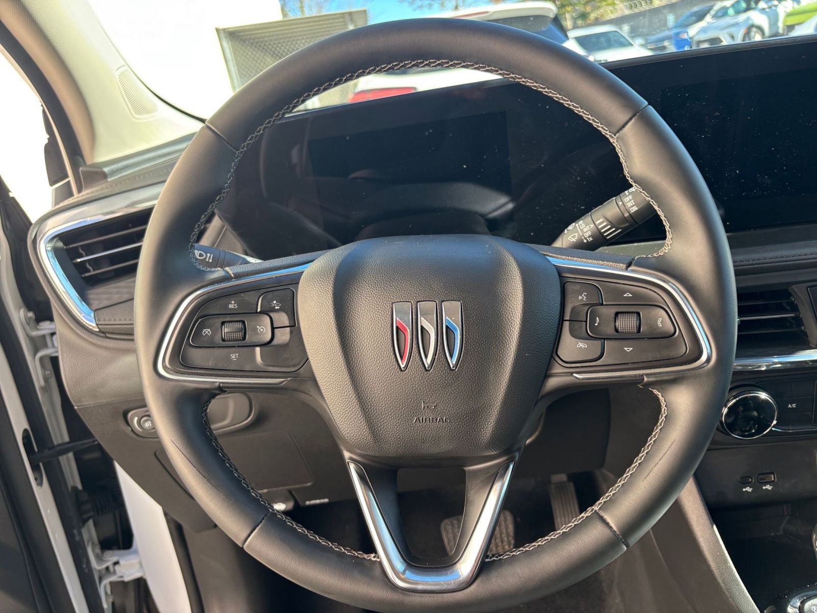 Used 2025 Buick Encore GX Preferred image 28