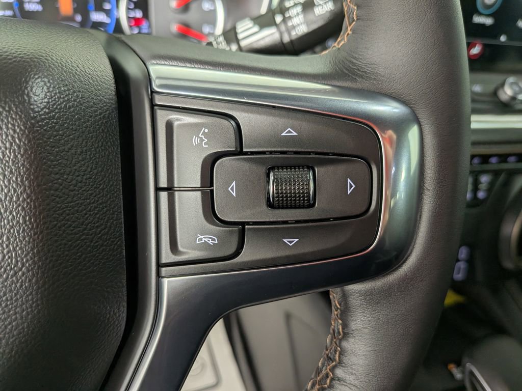 Certified 2025 Chevrolet Blazer Premier w/ Driver Confidence II Package image 24