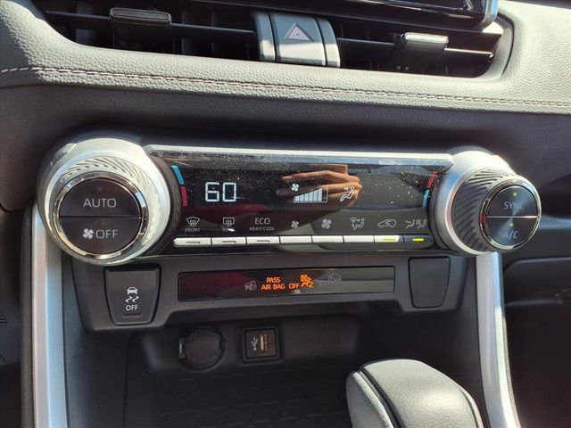 Used 2024 Toyota RAV4 LE image 16