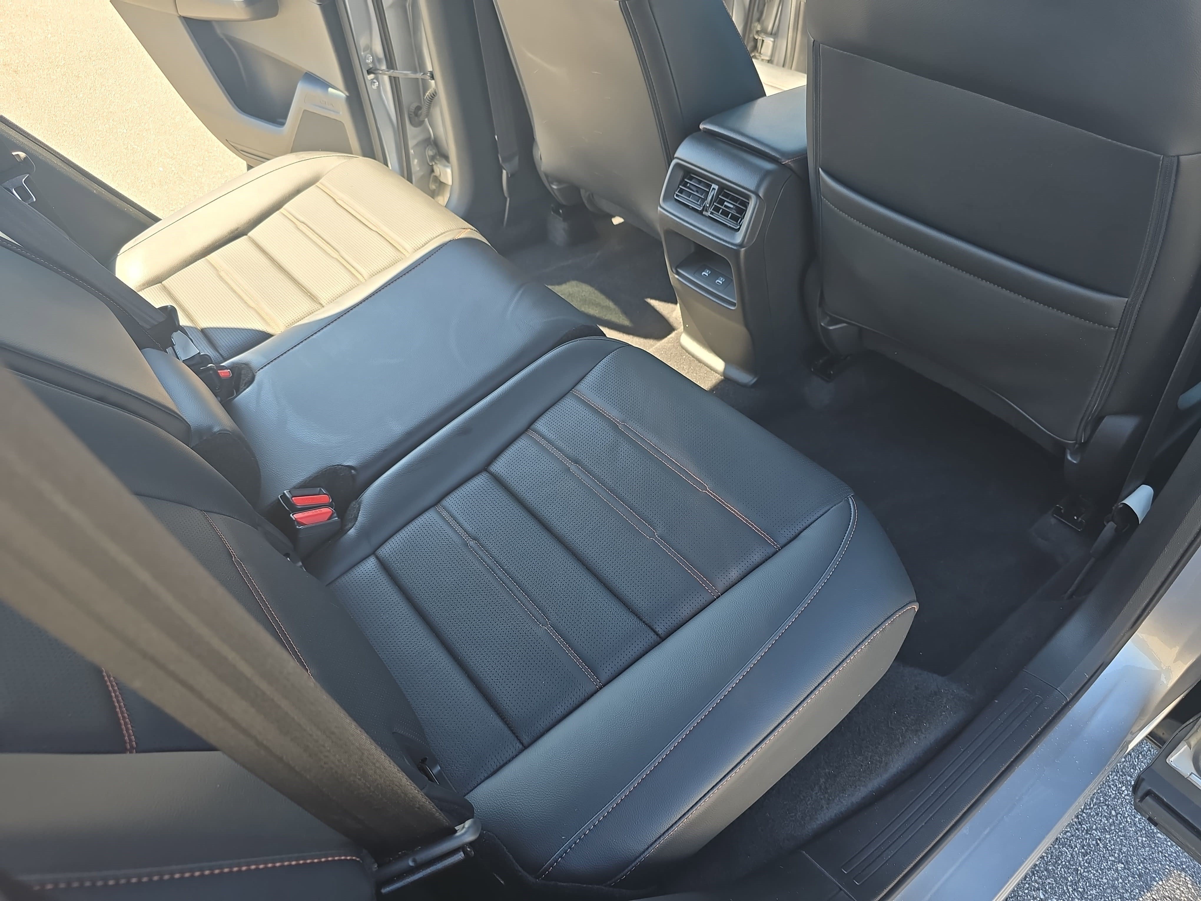 Used 2024 Honda CR-V Sport-L image 11
