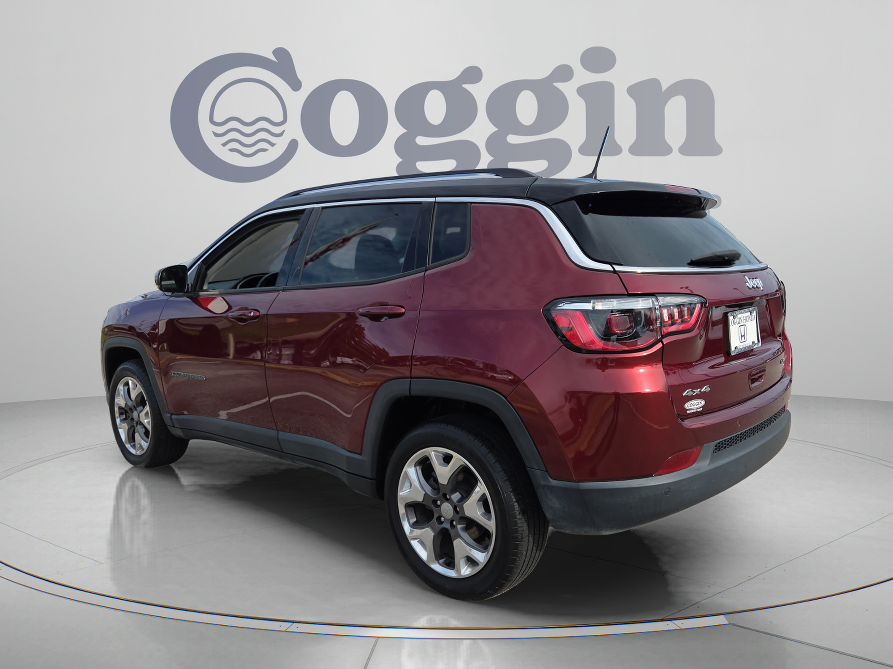 Used 2021 Jeep Compass Limited AWD/4WD image 3