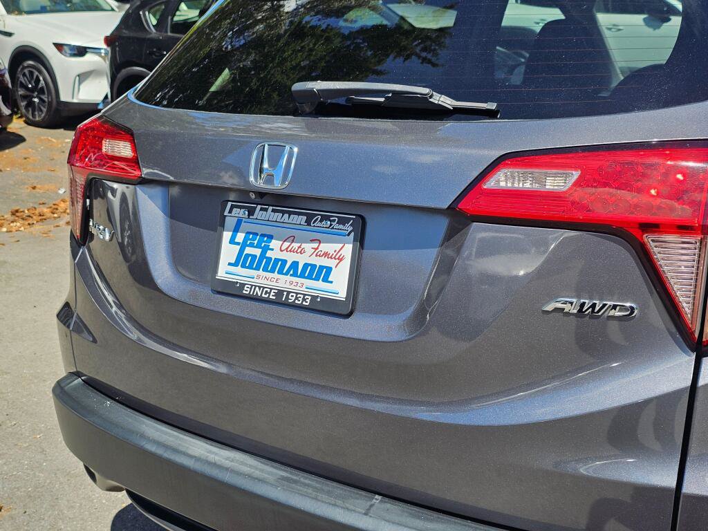 Used 2017 Honda HR-V EX-L image 14