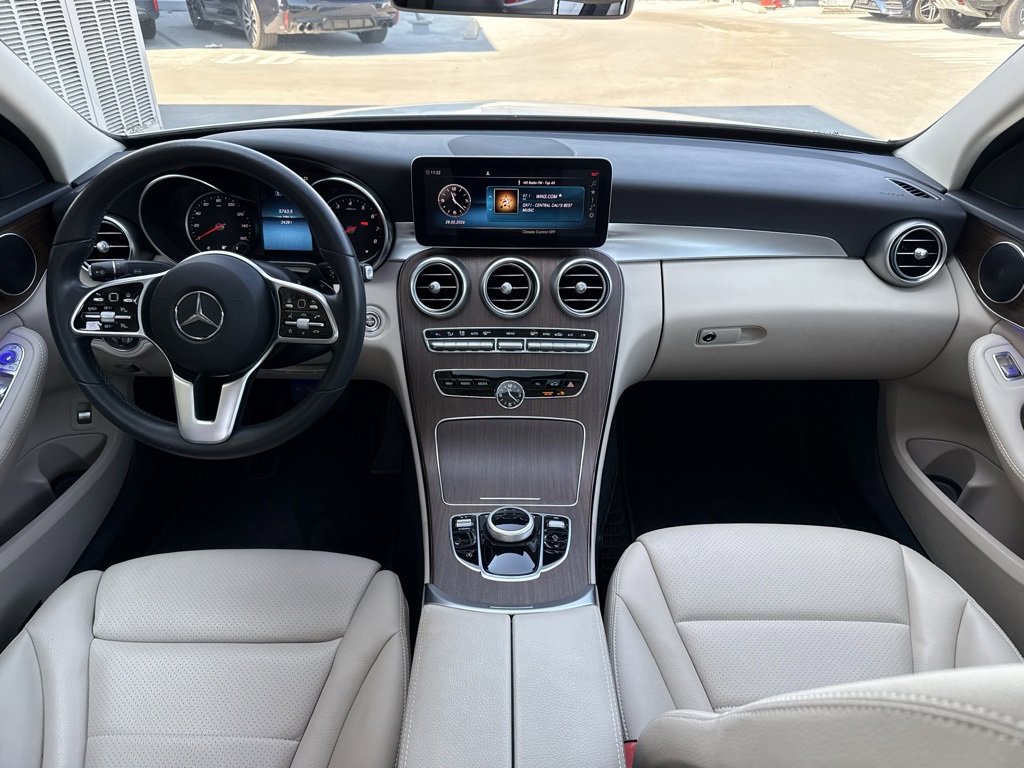 Used 2019 Mercedes-Benz C 300 Sedan image 11