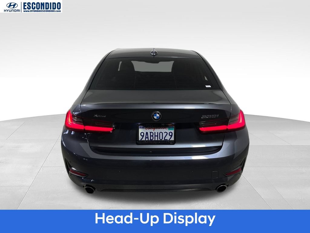 Used 2021 BMW 330i xDrive Sedan AWD/4WD image 5