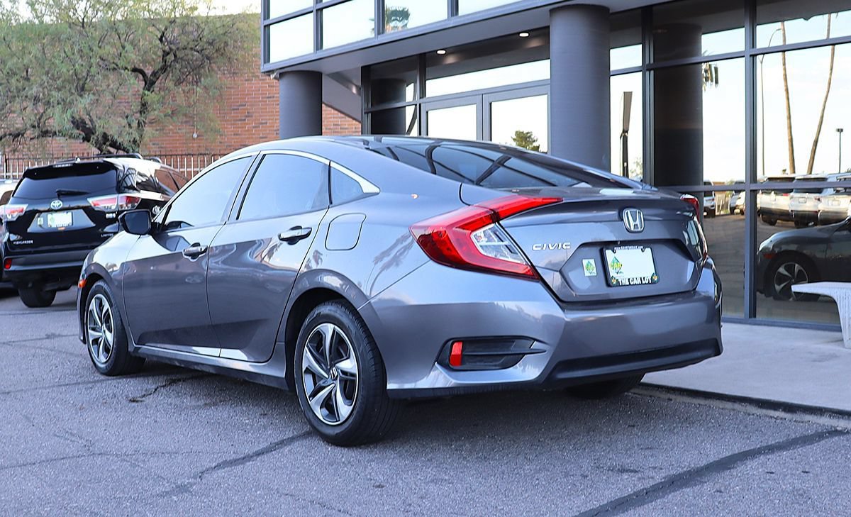 Used 2018 Honda Civic LX image 9