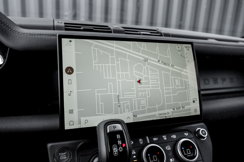New 2026 Land Rover Defender 110 S AWD/4WD image 14