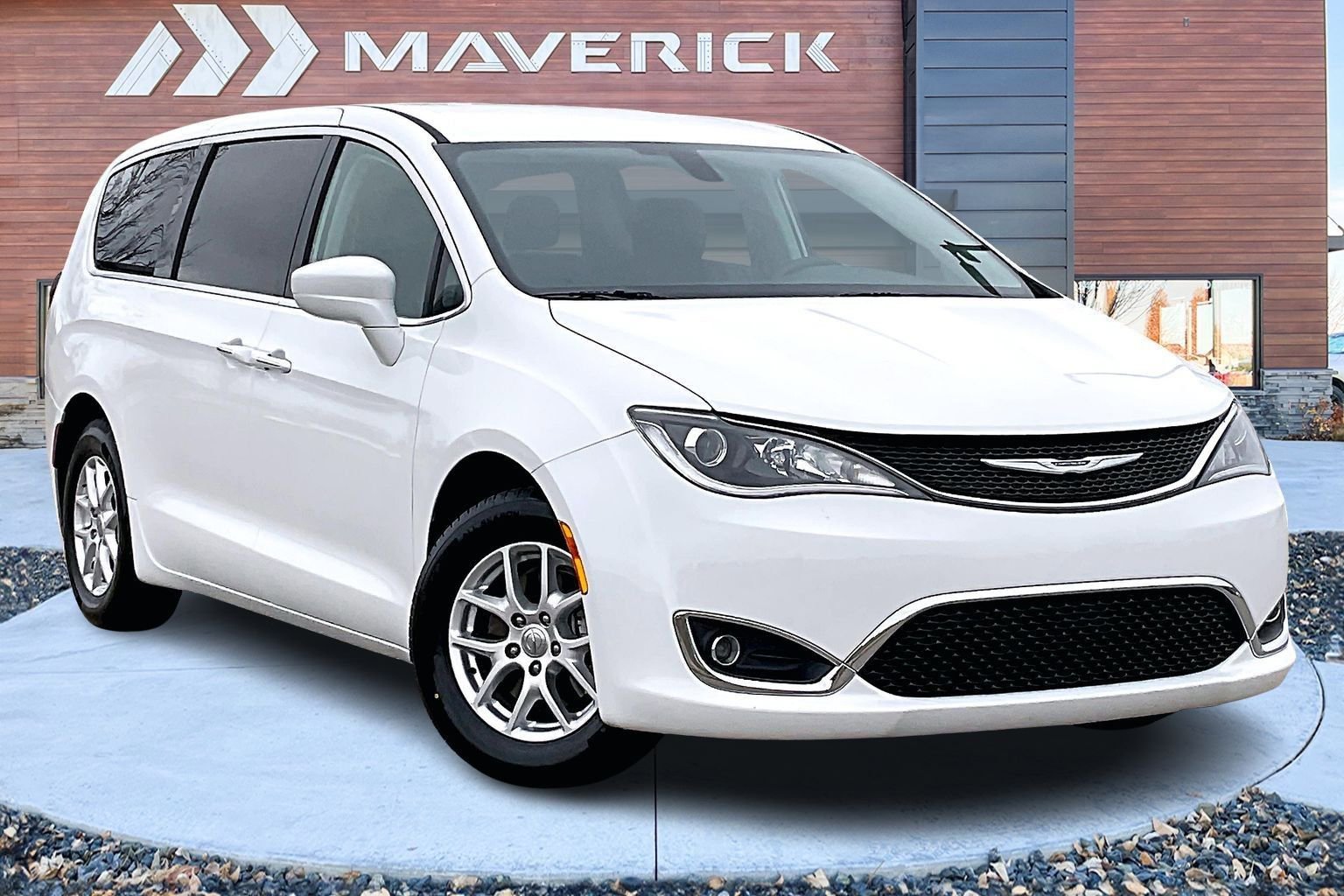 Used 2020 Chrysler Pacifica Touring