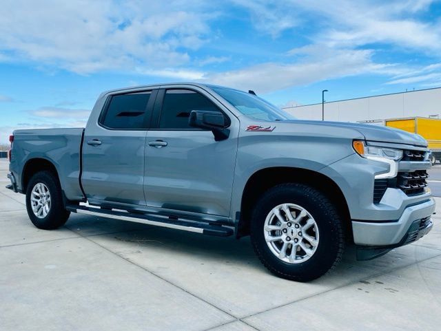 Used 2023 Chevrolet Silverado 1500 RST image 3