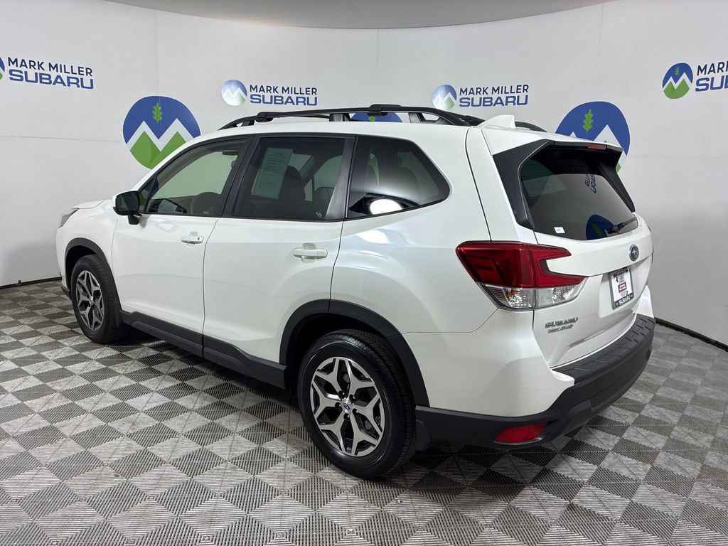 Certified 2023 Subaru Forester Premium image 8