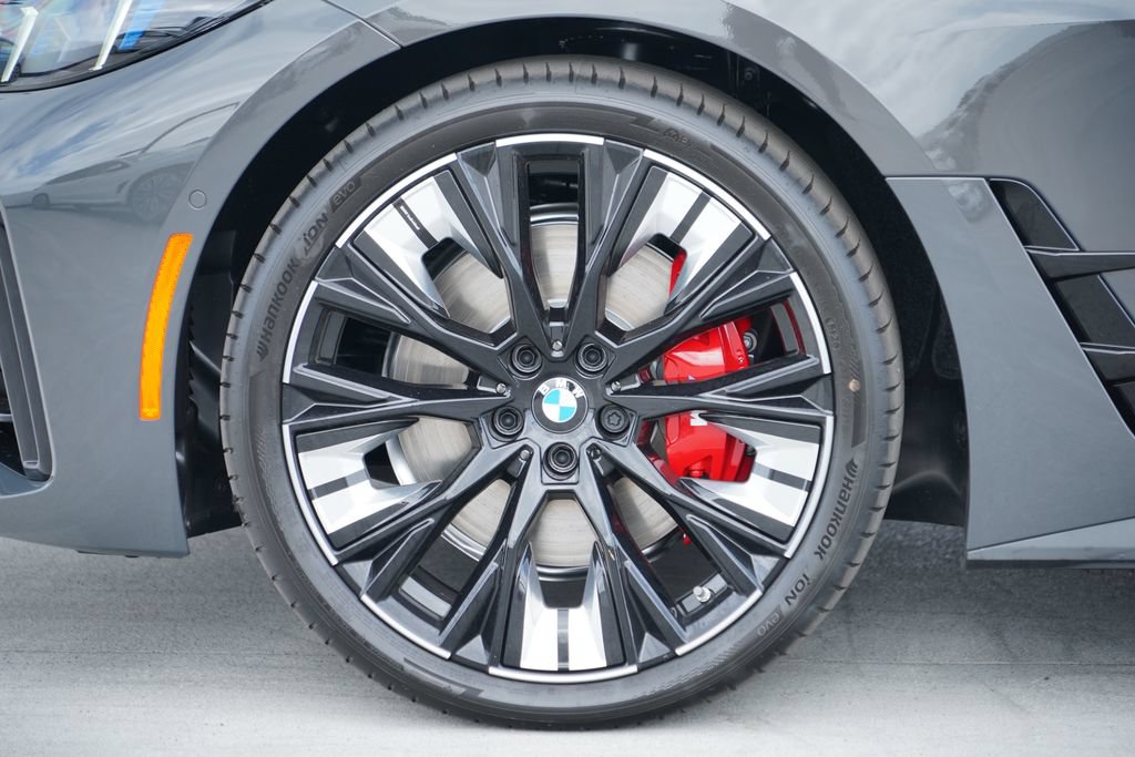 New 2026 BMW M440i w/ Premium Package RWD image 5
