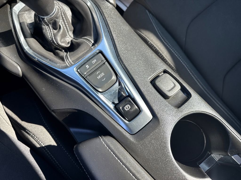 Used 2023 Chevrolet Camaro LT w/ RS Package image 34