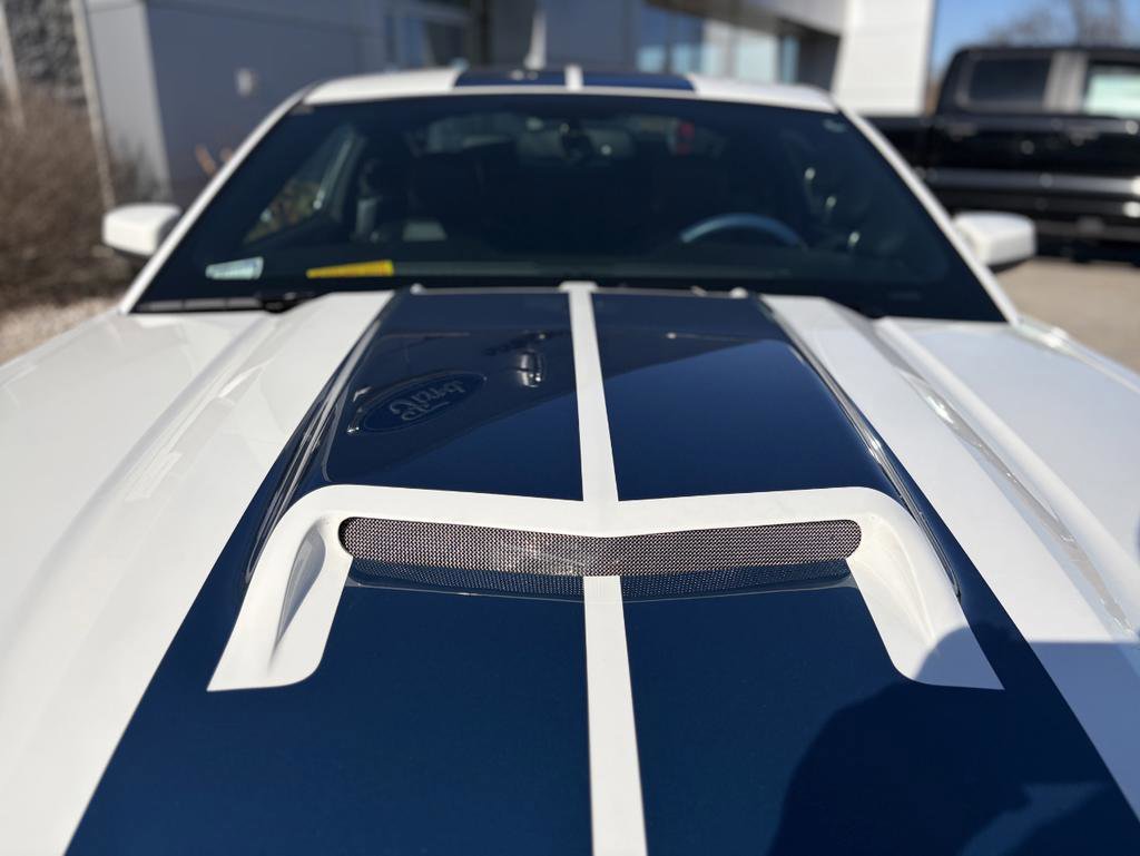 Used 2011 Ford Mustang GT Premium image 13