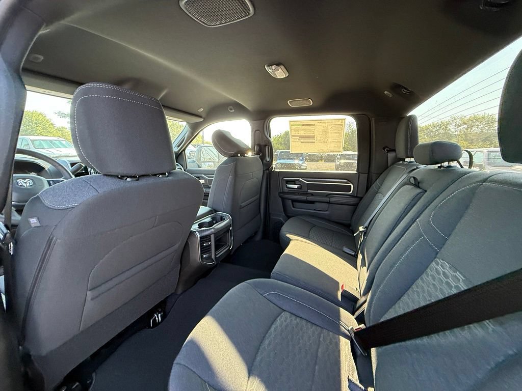 New 2027 RAM 2500 Big Horn AWD/4WD image 25