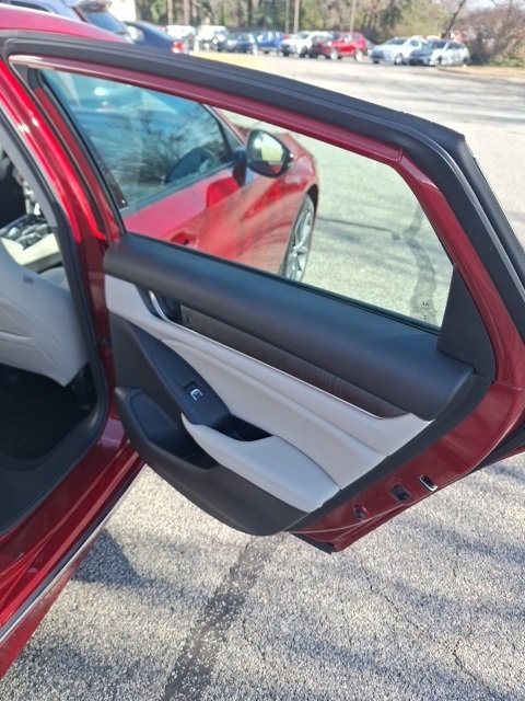 Used 2021 Honda Accord EX-L image 23