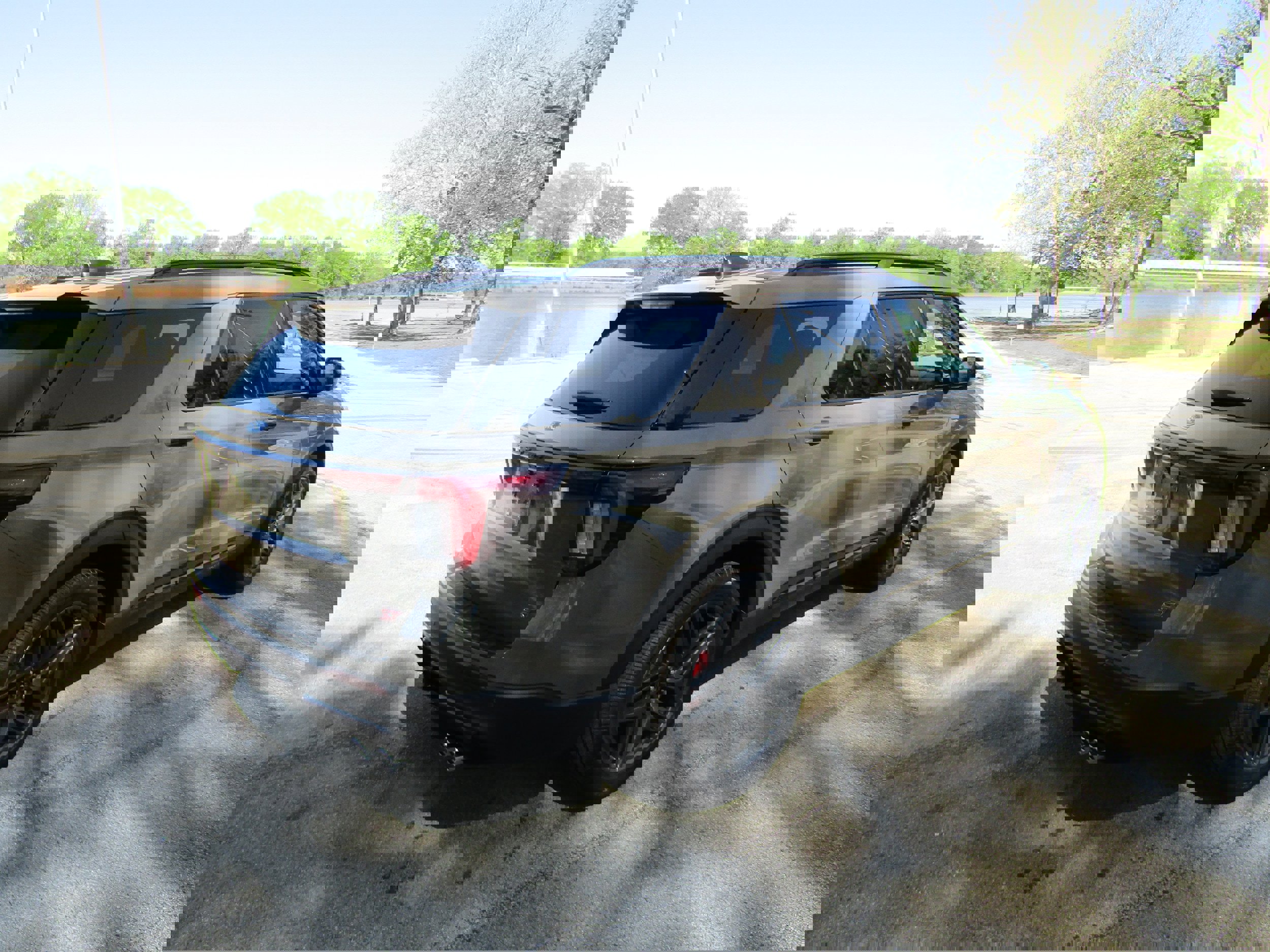 New 2026 Ford Explorer ST w/ Sun And Sound Package image 4