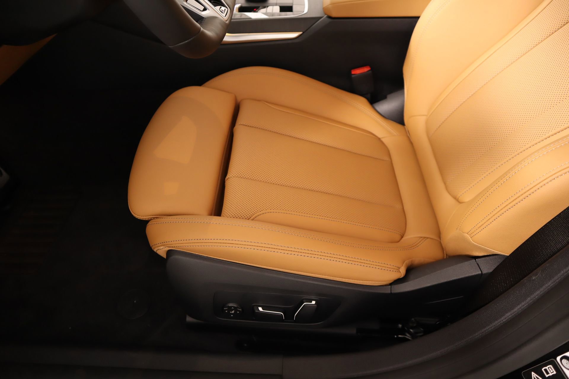 New 2026 BMW 430i xDrive w/ M Sport Package image 12