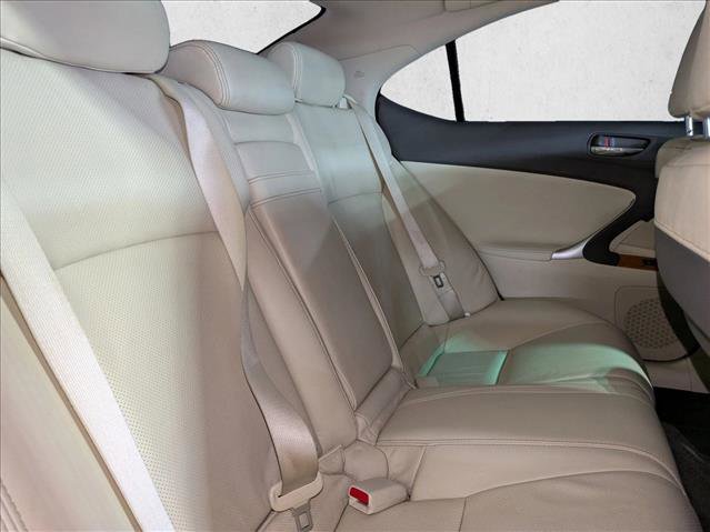 Used 2009 Lexus IS 250 image 19