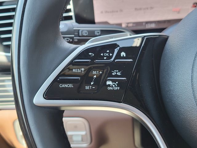 Used 2025 Mercedes-Benz GLS 450 4MATIC image 24