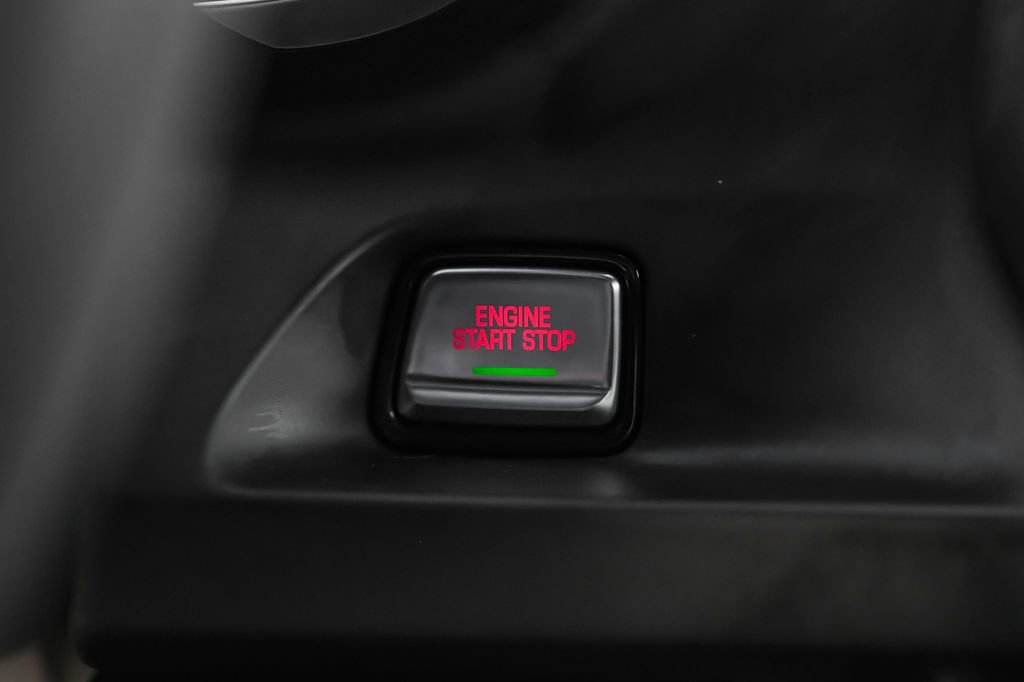 Used 2020 Chevrolet Camaro ZL1 image 18