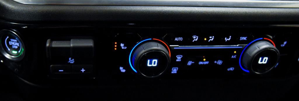 Used 2025 Chevrolet Silverado 1500 LT image 22