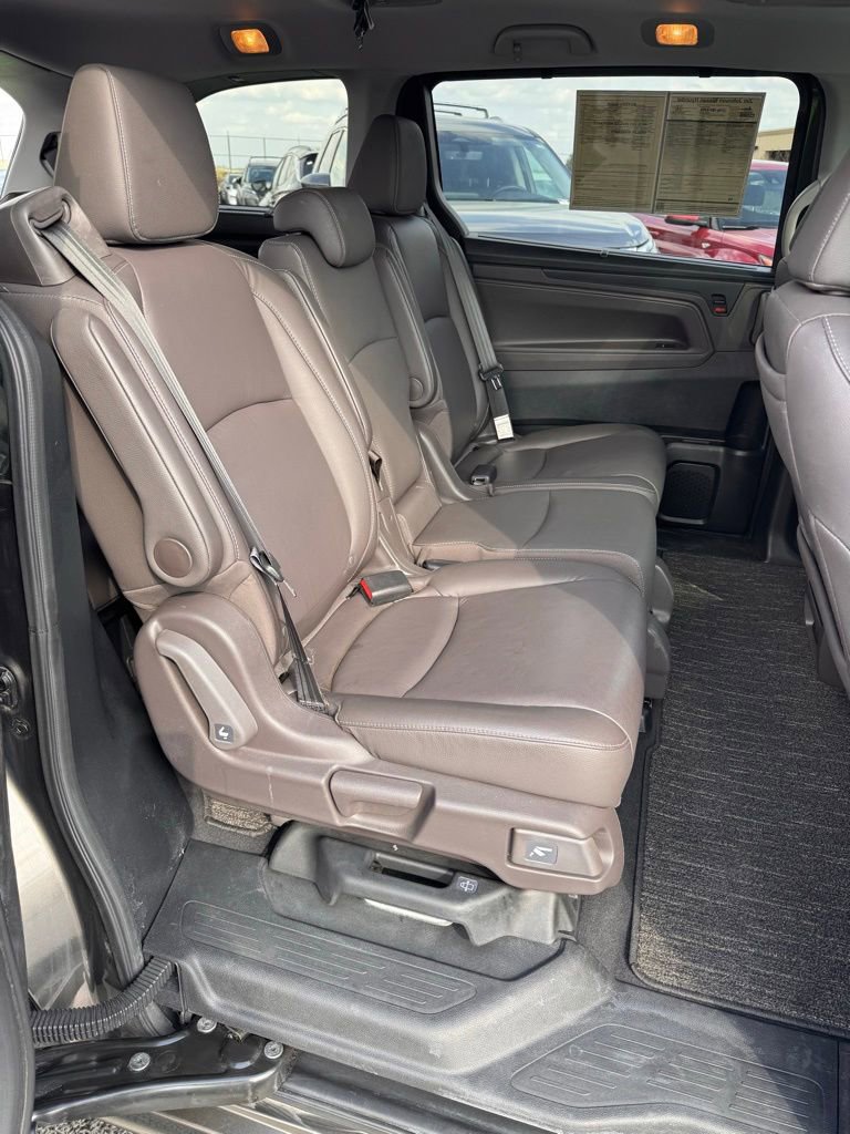 Used 2021 Honda Odyssey Touring image 13