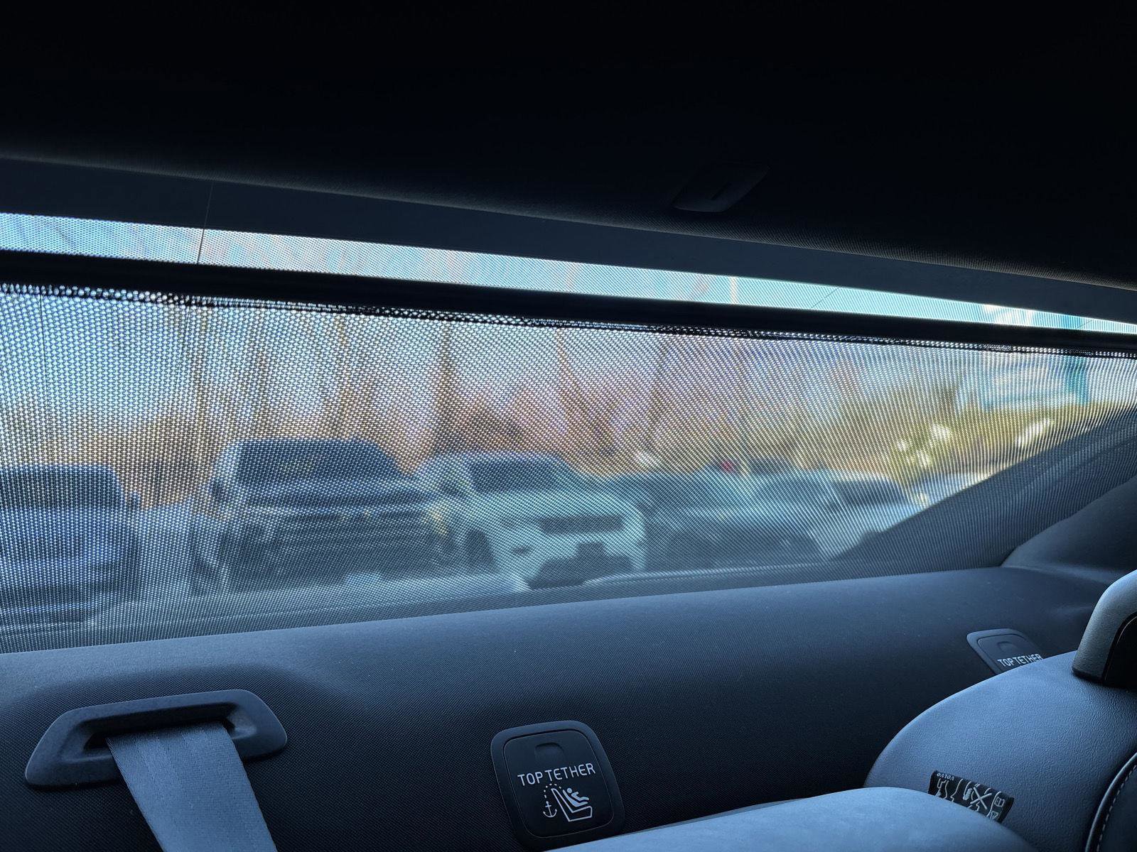 Used 2020 Volvo S90 T8 Inscription image 29