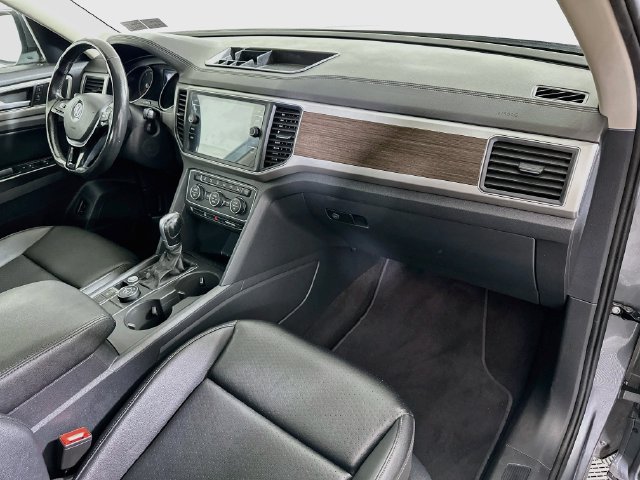 Used 2019 Volkswagen Atlas SE w/ Panoramic Sunroof Package AWD/4WD image 34