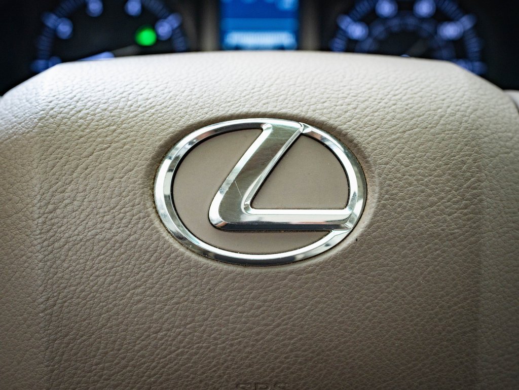 Used 2013 Lexus GX 460 Premium image 25