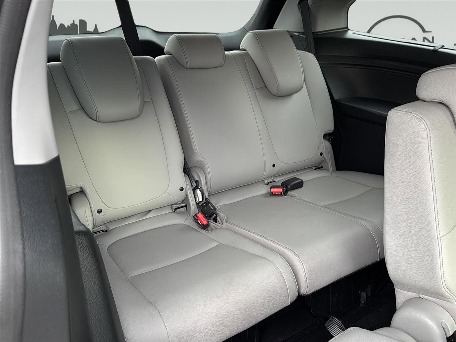 Used 2023 Honda Odyssey Touring image 35