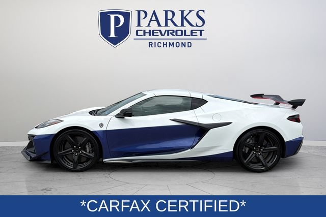 Used 2023 Chevrolet Corvette Z06 w/ Z07 Performance Package RWD image 5