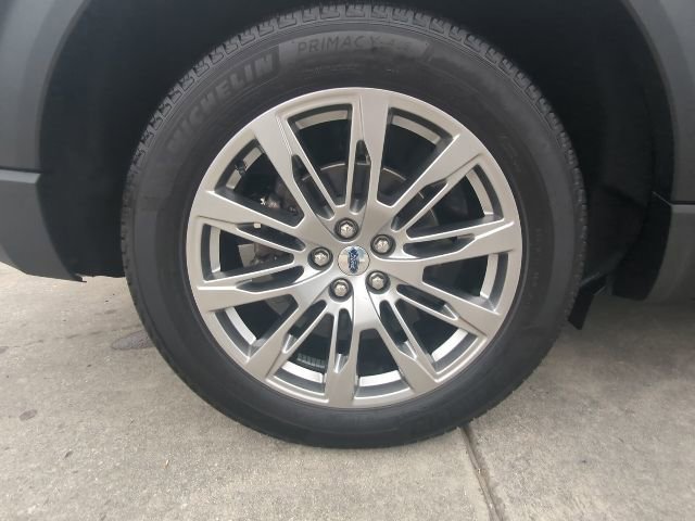 Used 2025 Ford Explorer Platinum RWD image 9