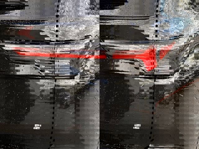 Used 2026 Mitsubishi Outlander SE image 8