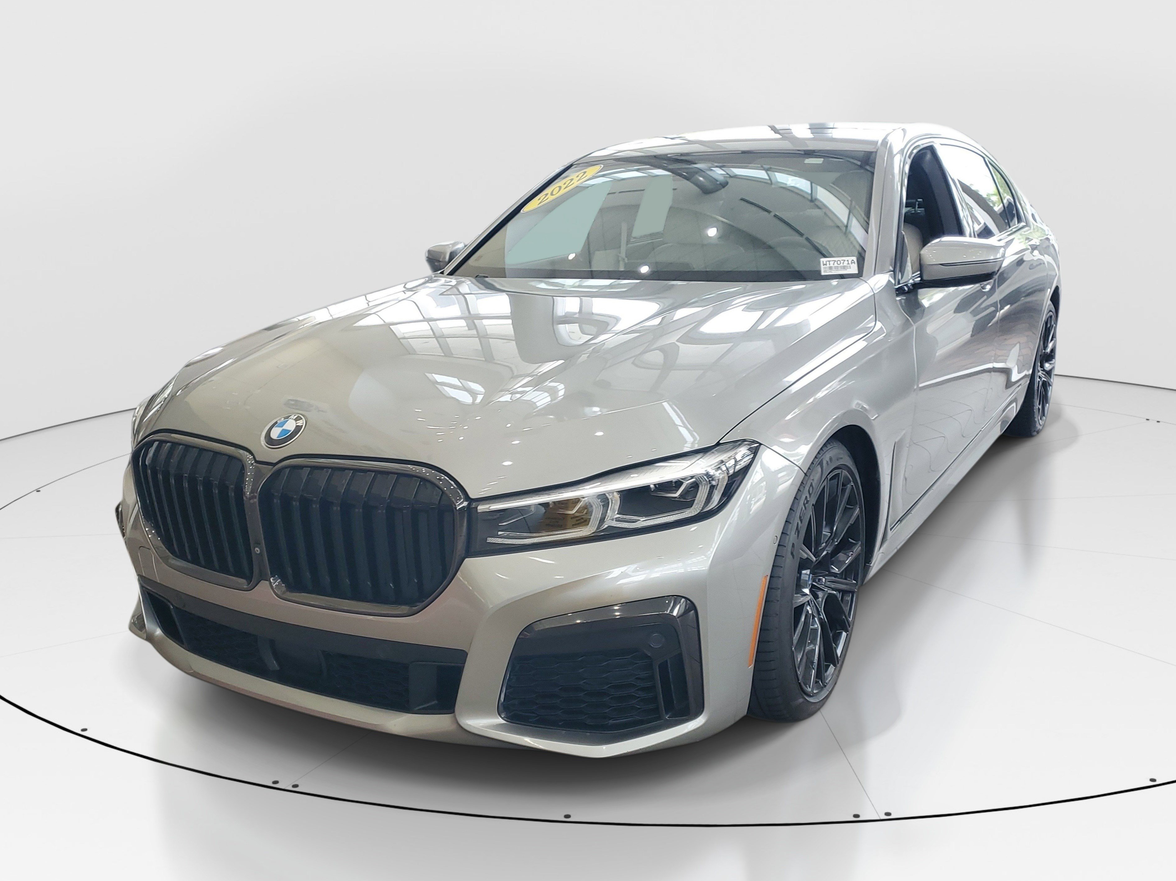 Used 2022 BMW 750Li xDrive AWD/4WD image 4