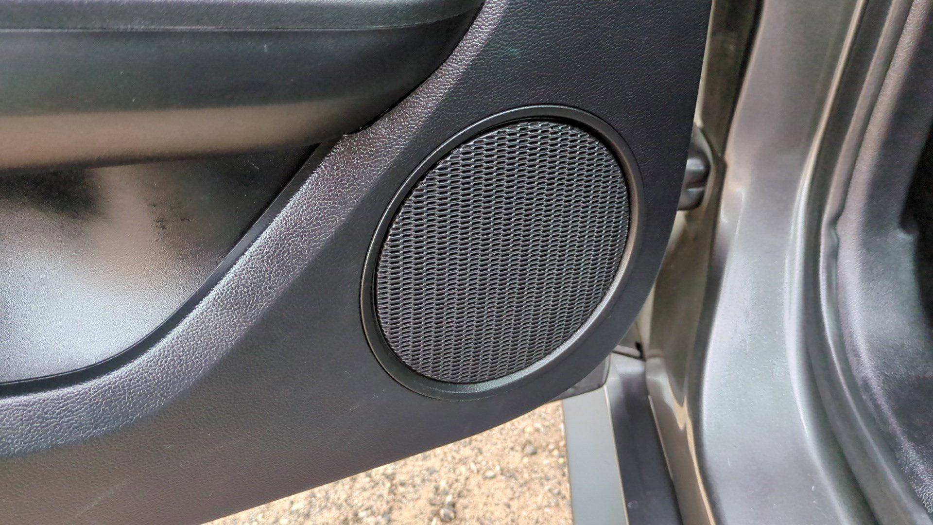 Used 2017 Ford Mustang Coupe image 13