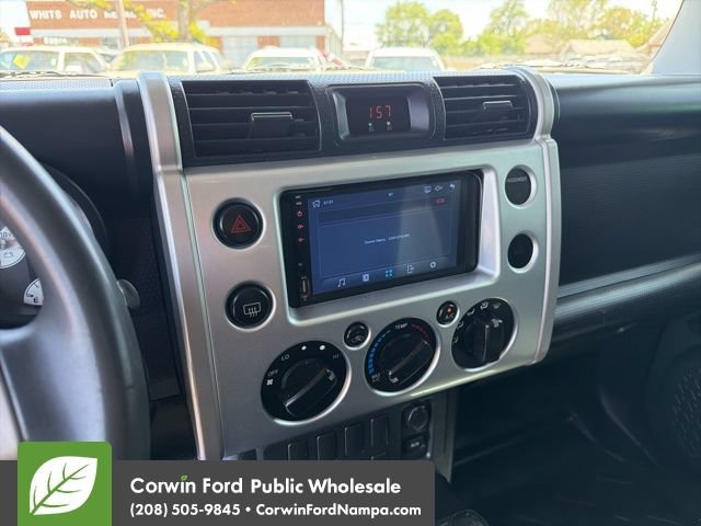 Used 2007 Toyota FJ Cruiser 4WD image 18