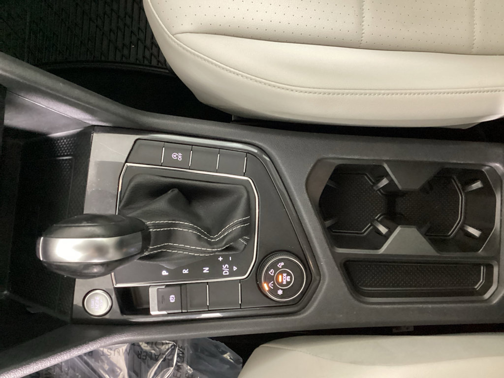 Used 2021 Volkswagen Tiguan SE R-Line AWD/4WD image 25