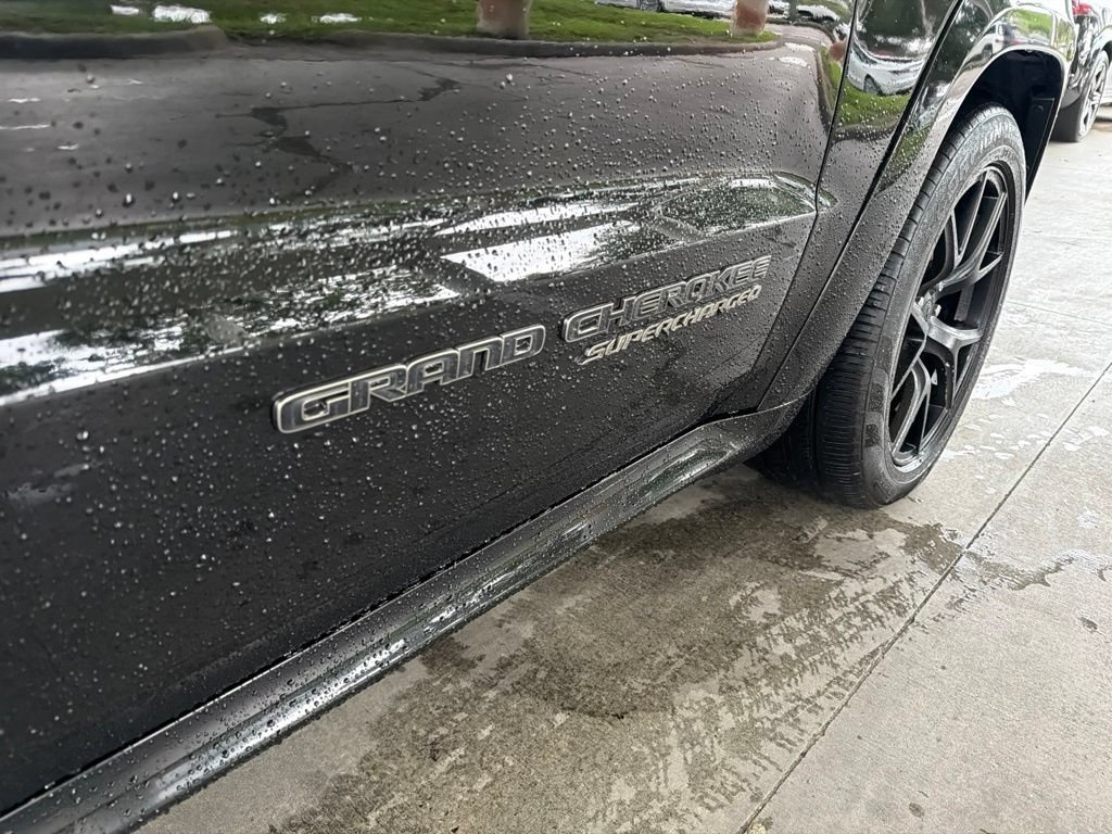 Used 2018 Jeep Grand Cherokee Trackhawk AWD/4WD image 26