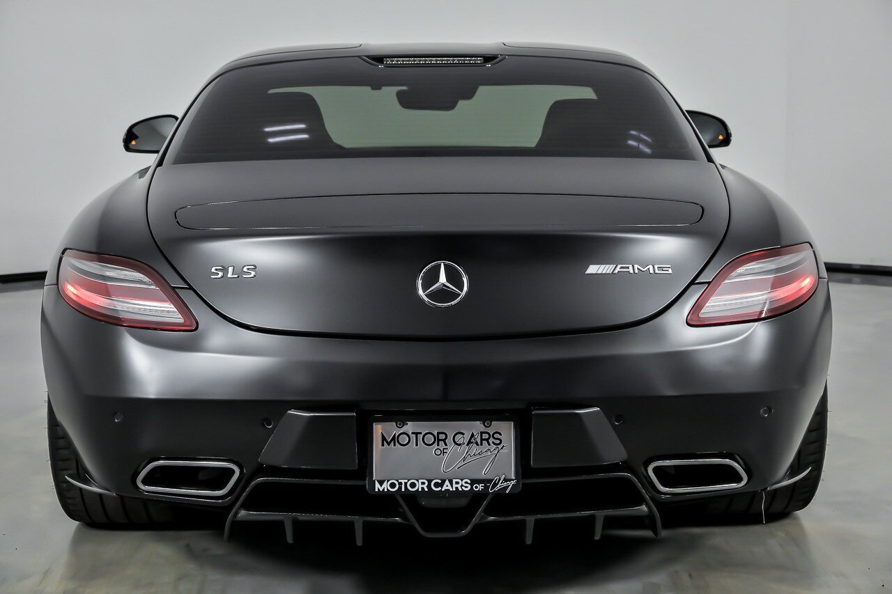 Used 2012 Mercedes-Benz SLS AMG Coupe image 11