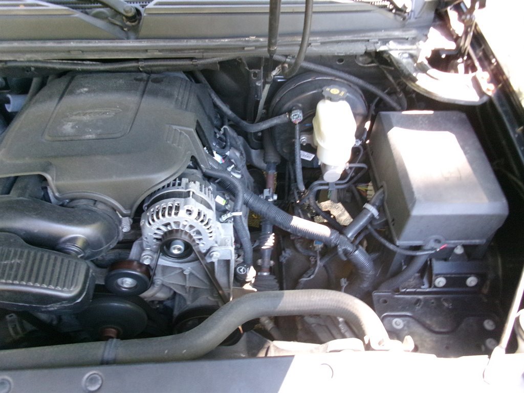 Used 2013 Chevrolet Avalanche LTZ RWD image 46