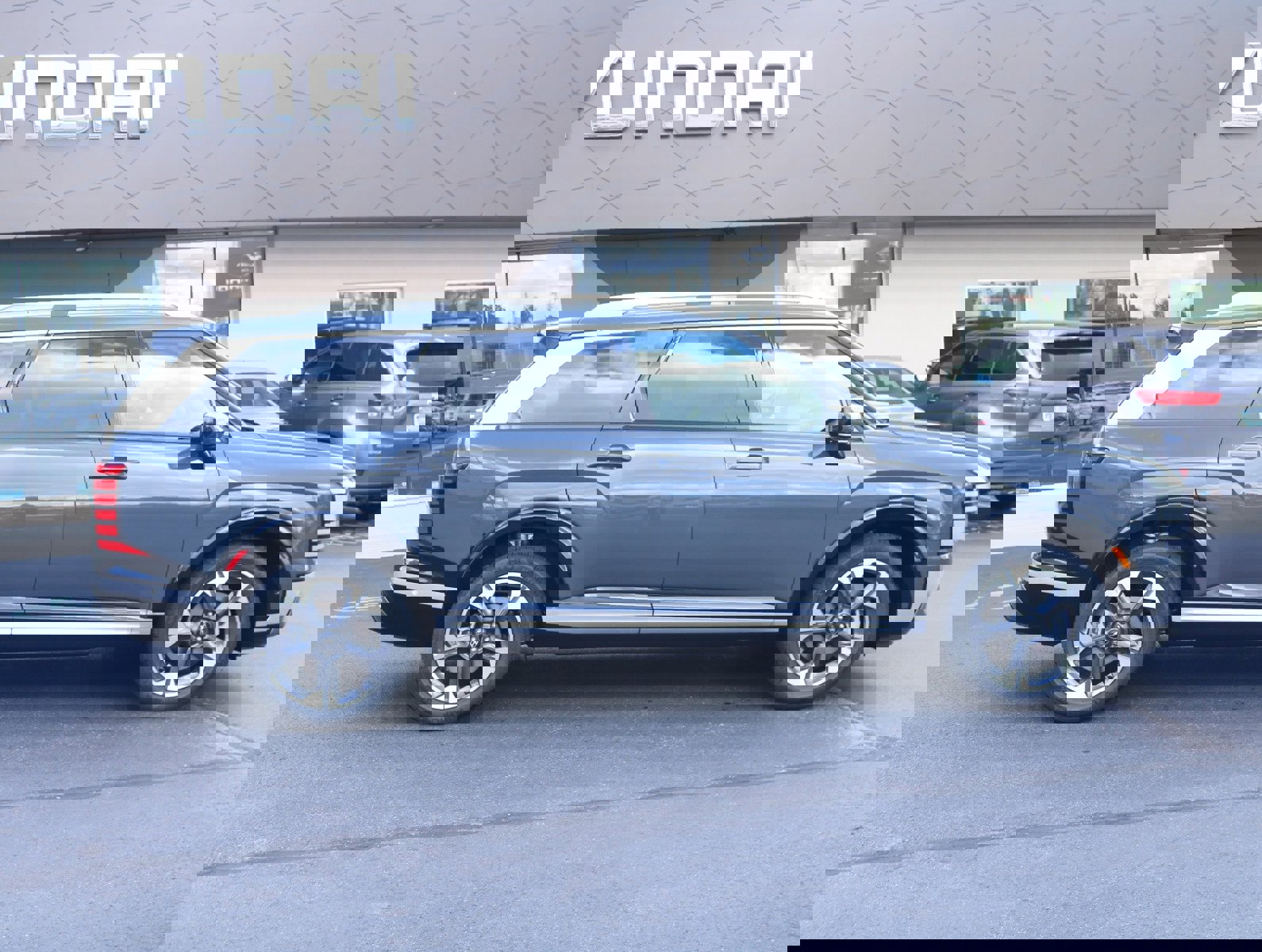 New 2026 Hyundai Palisade Limited image 2