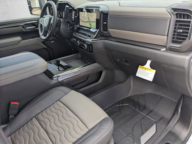 New 2026 Chevrolet Silverado 2500 ZR2 image 18