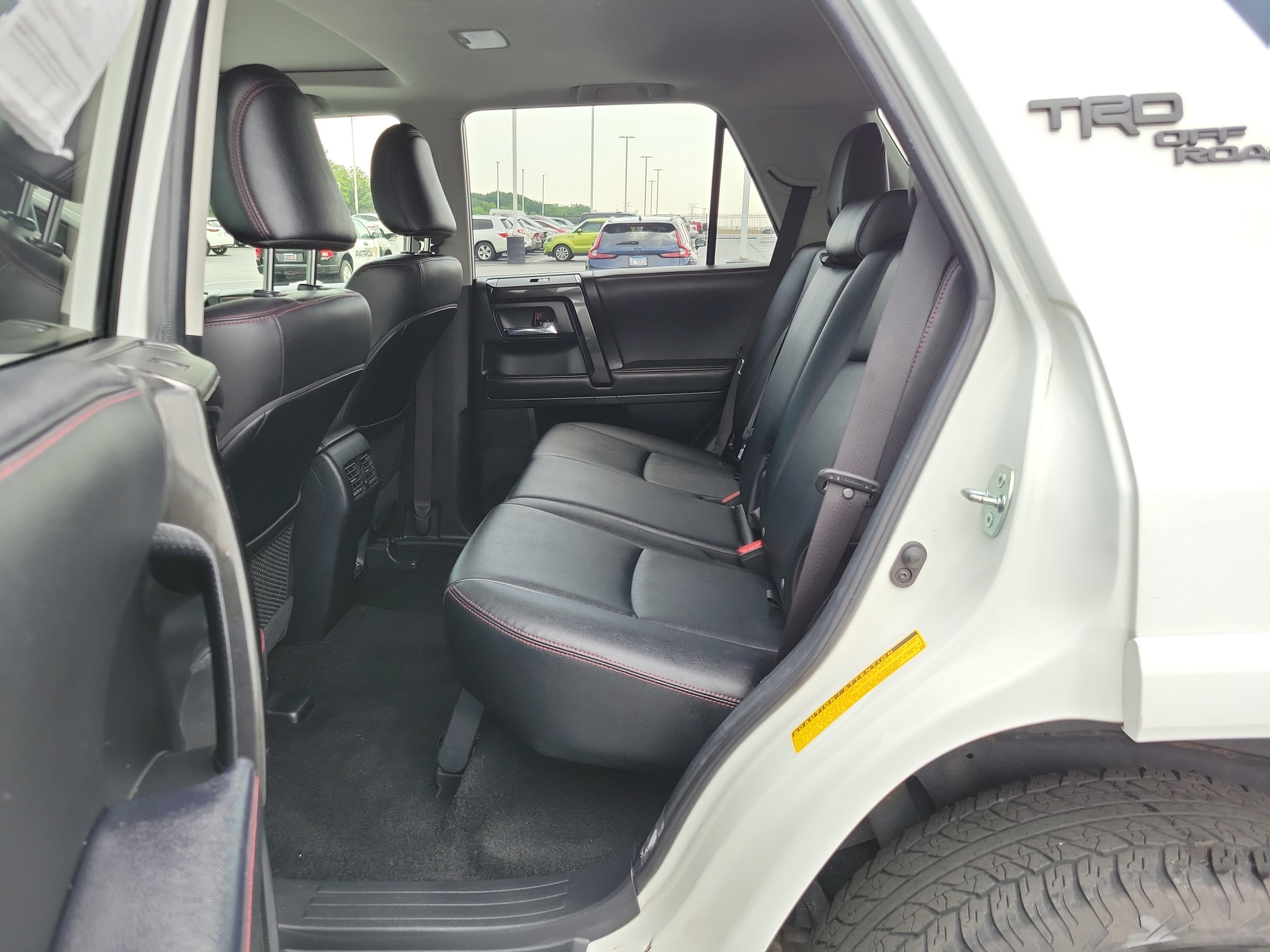 Certified 2022 Toyota 4Runner TRD Off-Road Premium w/ TRD Black Wheel Package (TMS) AWD/4WD image 10