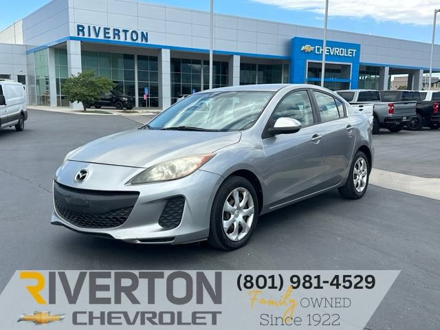 Used 2013 MAZDA MAZDA3 i SV w/ Convenience Pkg