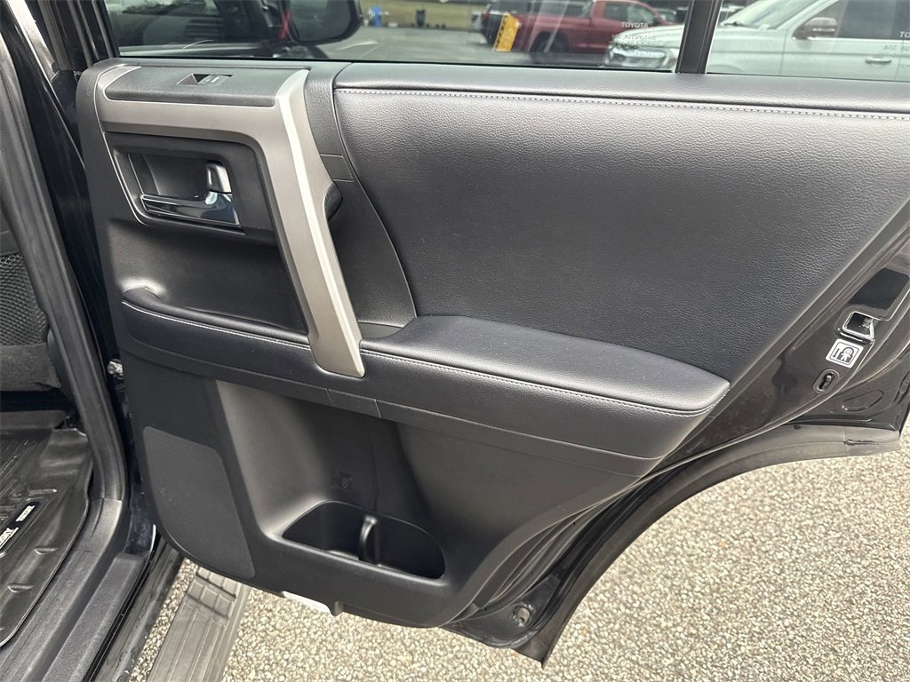 Used 2019 Toyota 4Runner SR5 image 16
