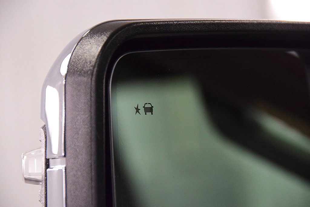 Used 2021 Chevrolet Silverado 2500 High Country w/ Z71 Off-Road Package image 16