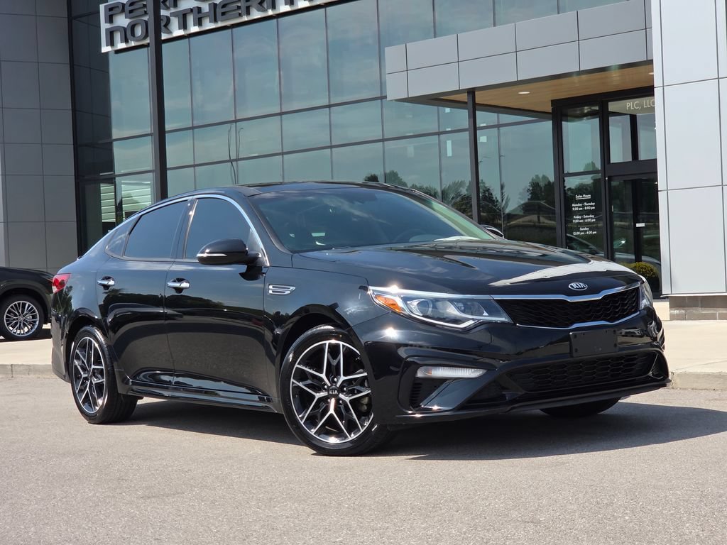 Used 2020 Kia Optima SE FWD image 2